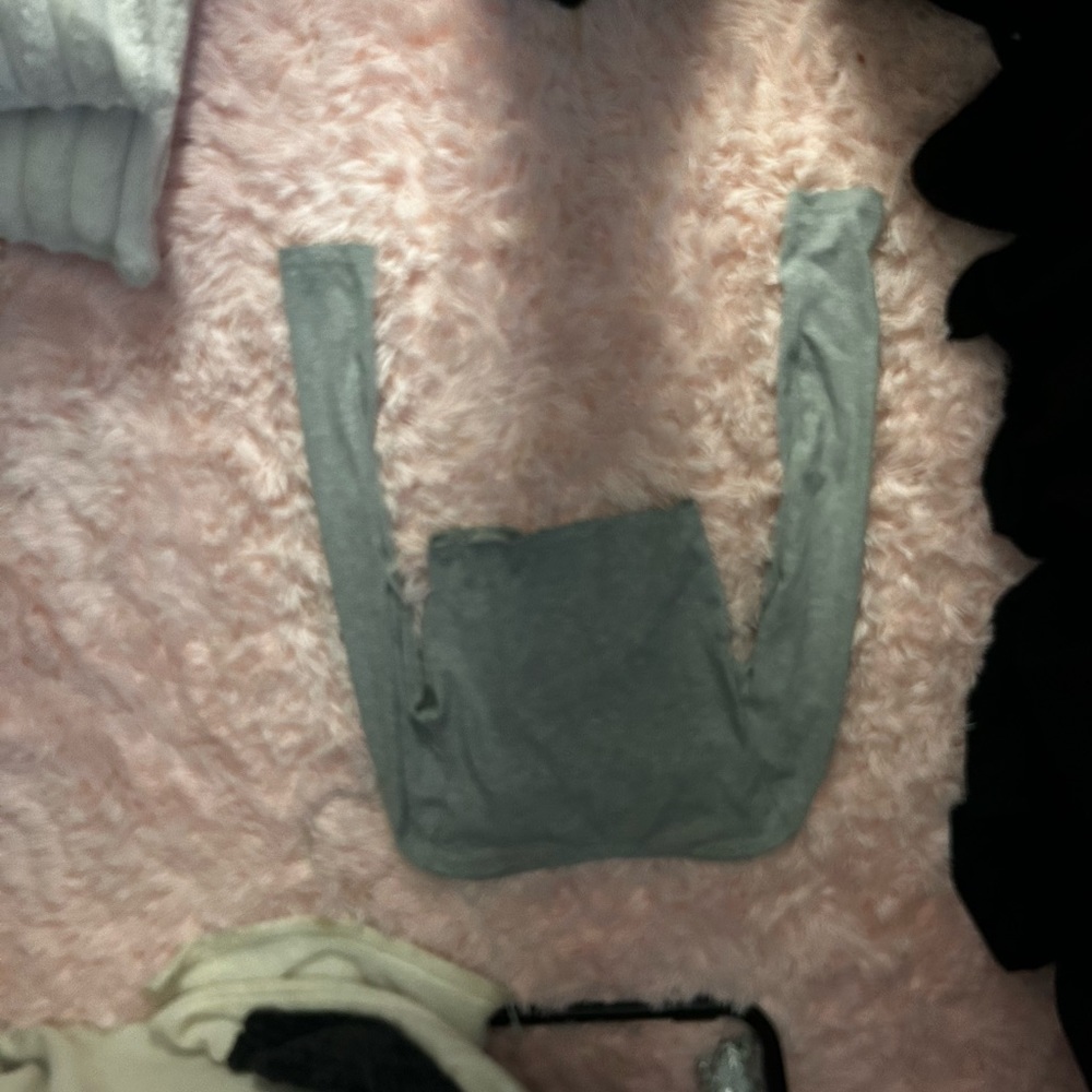 Grey crop top